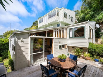 79 Nicholson Road, Khandallah, Wellington
