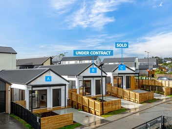 7B Kotiu Place, Massey, Auckland
