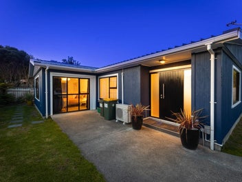 127 Tilley Road, Paekakariki, Paekakariki