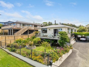 5 Bennett Road, Ocean View, Dunedin