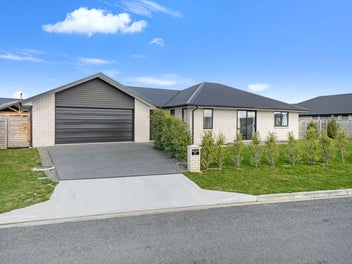 31 Kingfisher Avenue, Amberley, Amberley
