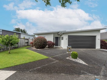 92 St James Drive, Huntington, Hamilton