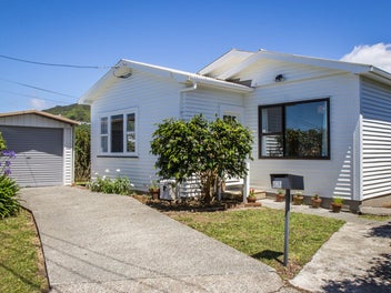 42 Prospect Terrace, Johnsonville, Wellington