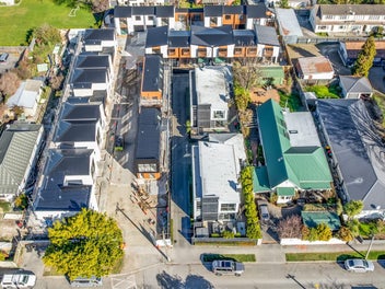 13/130 Holly Road, St Albans, Christchurch