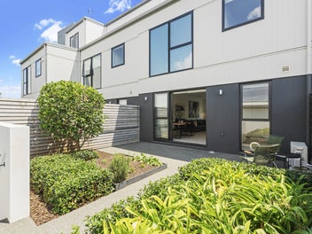 22 Kimiora Street, Three Kings, Auckland