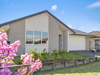 8 Kuru Place, Papamoa, Papamoa