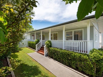 3 Philip Place, Hillcrest, Auckland