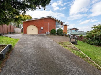 456 Kahikatea Drive, Dinsdale, Hamilton