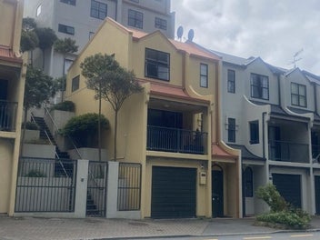 25 Ballantrae Place, Thorndon, Wellington