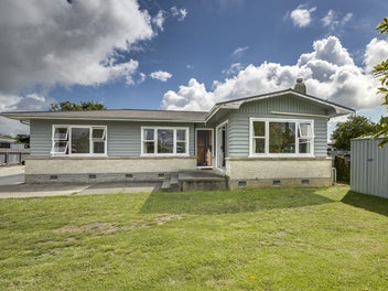 6 James Foley Avenue, Pirimai, Napier