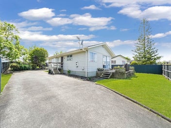 27 Sidey Avenue, Clover Park, Auckland