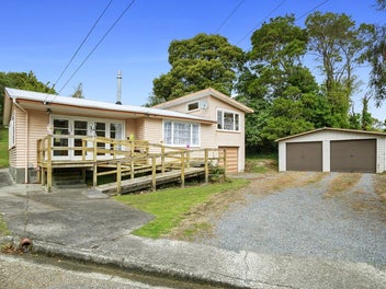 111 Stokes Valley Road, Stokes Valley, Lower Hutt