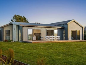 9 Johnson Place, Stillwater, Silverdale