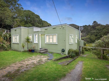 60 Allington Road, Karori, Wellington
