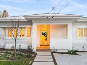 22 Seacombe Road, Point Chevalier, Auckland