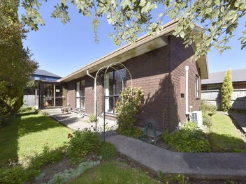 2/16B Ward Street, Addington, Christchurch