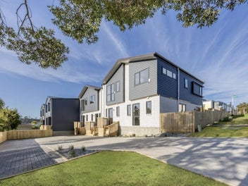 6/21 Hetherington Road, Ranui, Auckland