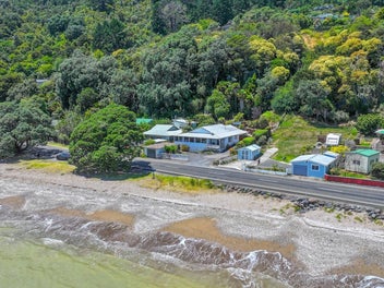 314 Thames Coast Sh25 Road, THORNTON BAY, THAMES