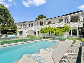 14 Handley Avenue, Narrow Neck, Auckland