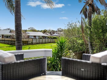 1/49 Millhouse Drive, Northpark, Auckland