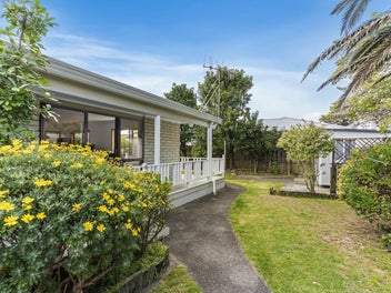104B Casement Road, Whangamata