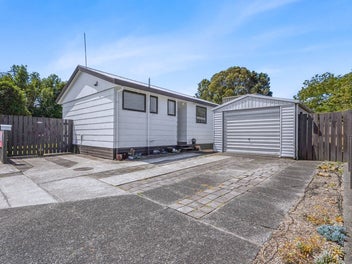 35 Crawshaw Drive, Nawton, Hamilton