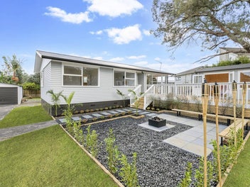 29 Lindis Place, Mangere Bridge, Auckland
