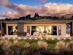 6 Stroma Way, Timberlea, Upper Hutt