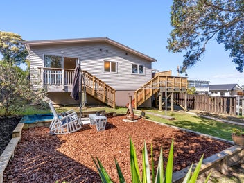 43 Redwood Drive, Massey, Auckland