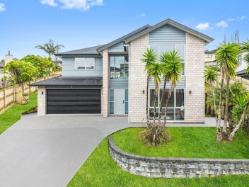 39 San Marino Drive West, Henderson, Auckland