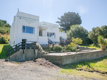 69 Onslow Street, Bluff