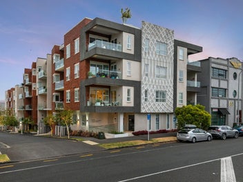 206/64 Surrey Crescent, Grey Lynn, Auckland