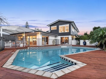 202 Gowing Drive, Meadowbank, Auckland