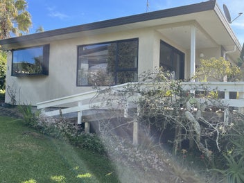 1/7 Waterford Way, Beachlands, Auckland