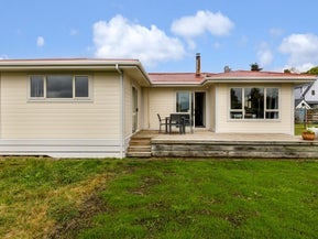 1 High Street, Renwick