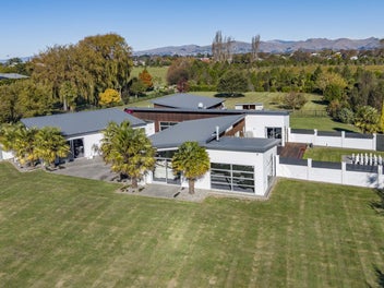 25A Greenhaven Drive, Burwood, Christchurch
