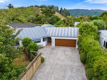 16 Alexander Street, Waikanae, Waikanae