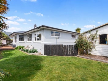 22 Reeves Street, Stoke, Nelson