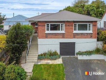 87 Neidpath Road, Mornington, Dunedin