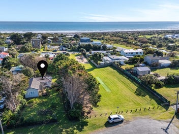 5 Gawler Street, Te Horo Beach