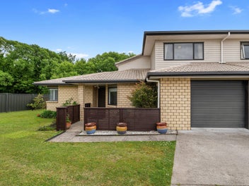 56/64 Kawaha Point Road, Kawaha Point, Rotorua