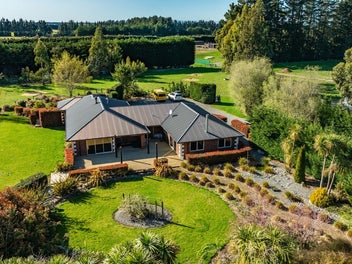 269 Downs Road, Darfield