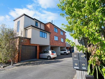 2/130 Packe Street, Edgeware, Christchurch