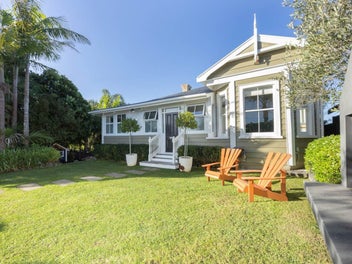 54 Pleasant Road, Glen Eden, Auckland