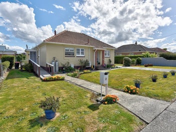 2 Churchill Avenue, Gore, Gore