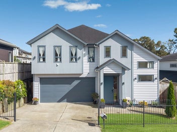 38 TERRASINI DR, flat bush, Auckland