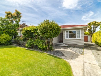 24 Jennifer Street, Bryndwr, Christchurch