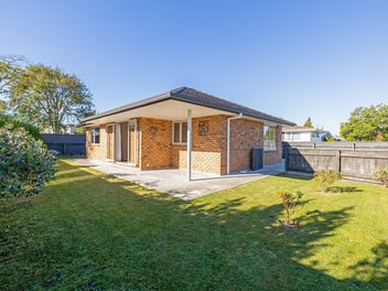 1A Fisher Place, Carterton, Carterton
