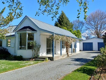 31 Mount Cook Road, Fairlie