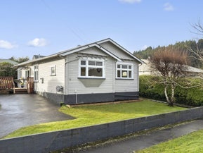 16 St Albans Street, Bradford, Dunedin
